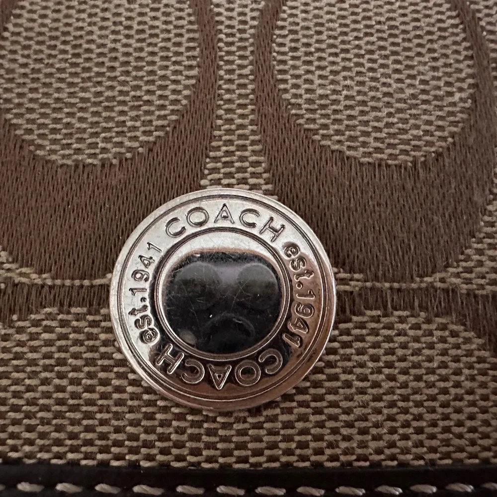 Vintage Coach Brown and Tan Wallet with checkbook insert. - Picture 5 of 8